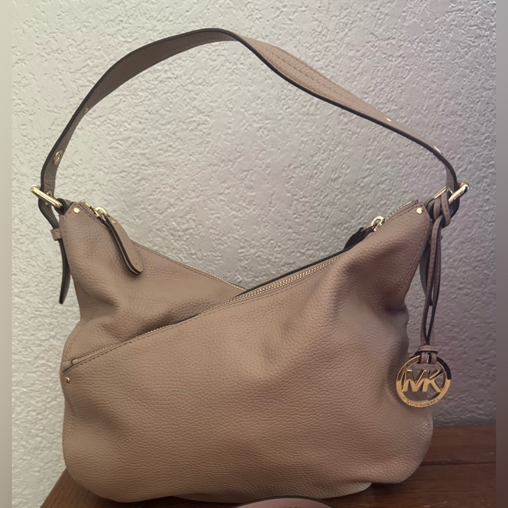 Michael Kors Tan Shoulder Bag